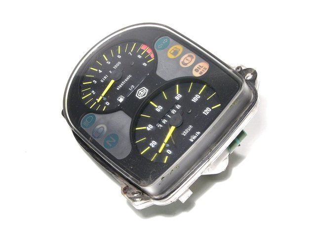 (image for) Speedometer Vespa Cosa2