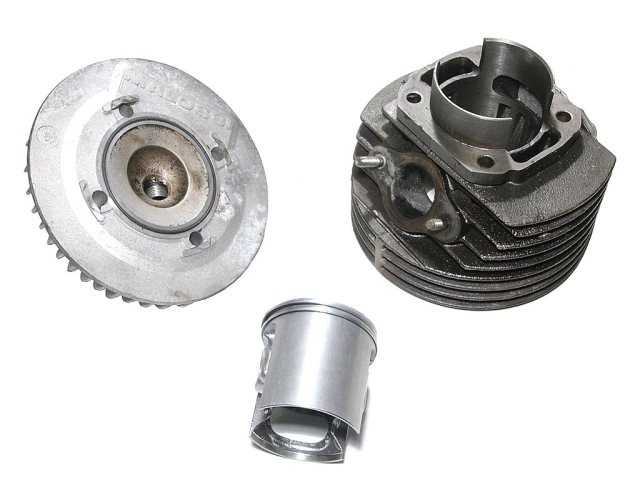 (image for) Cylinder 136 cc Malossi Vespa V50, PV, PK #2