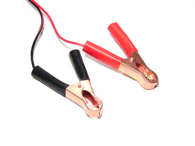 Power supply of the timing light with battery clamps